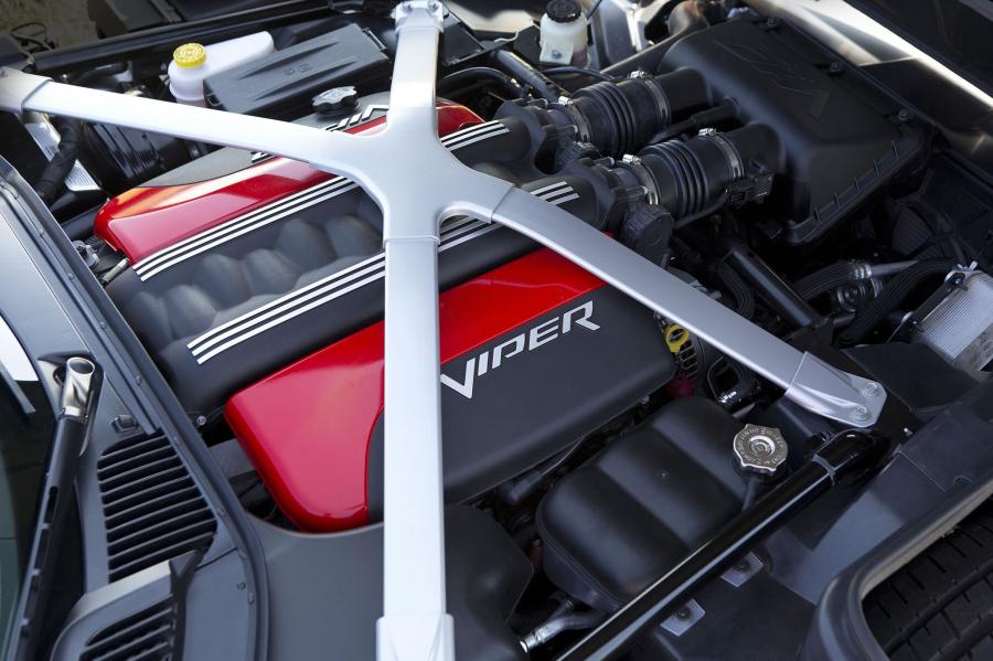  Dodge Viper SRT 2015 года  (фото 11 из 12)